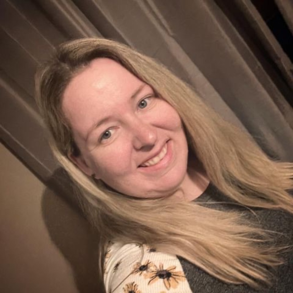 Meet your Posher, Rebecca